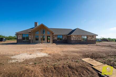 listing_245791499_image