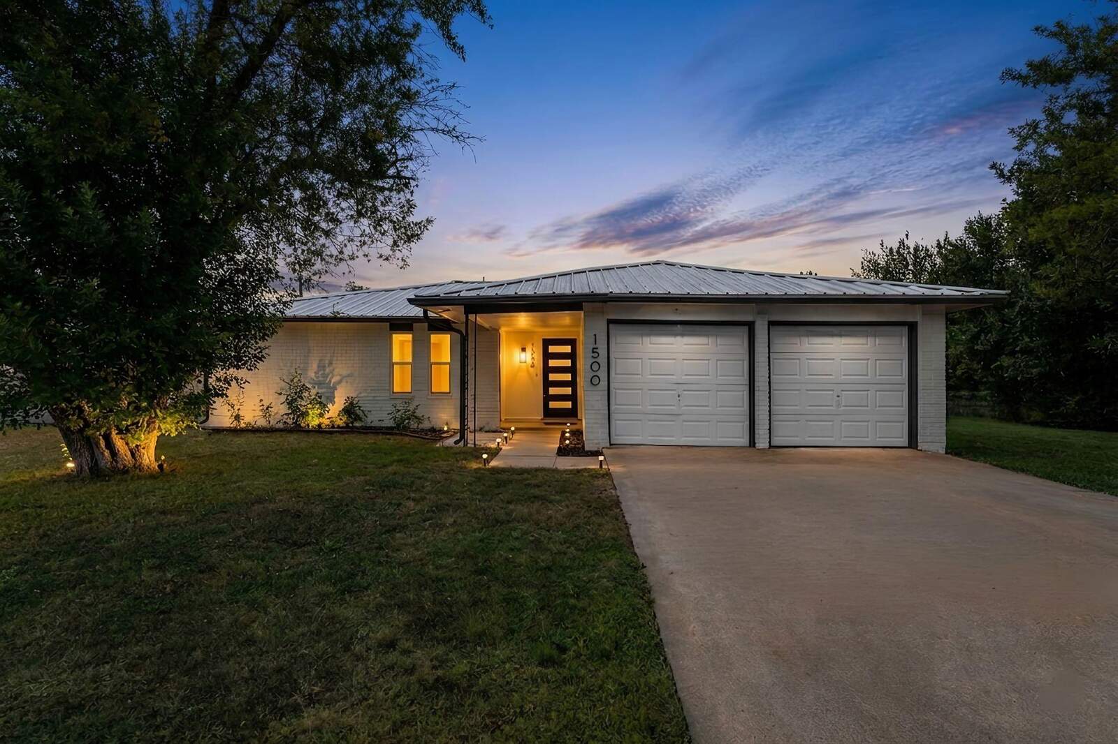 1500 Wildflower Dr, Round Rock