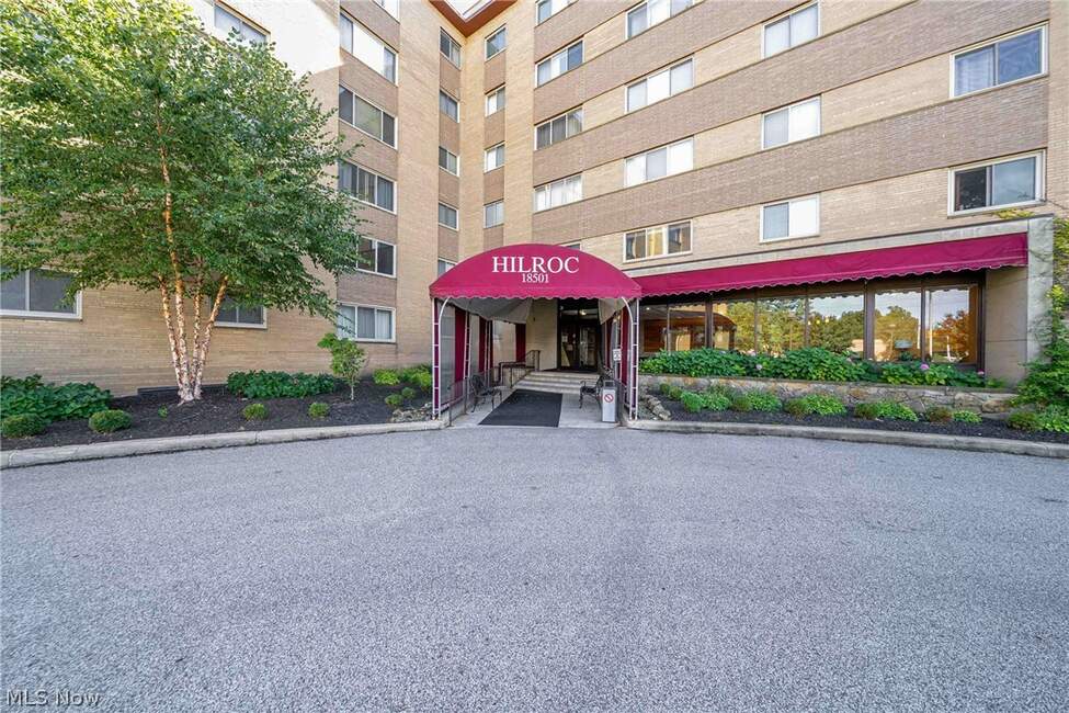 Hilroc Condos entrance canopy