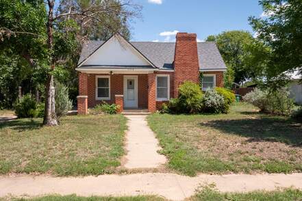listing_245835094_image