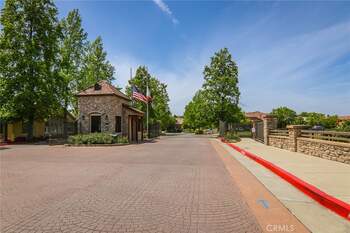listing_241588091_image