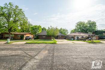 listing_241674822_image