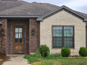 listing_241975738_image