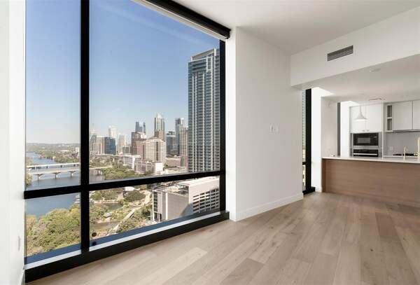 70 Rainey St 2102, Austin