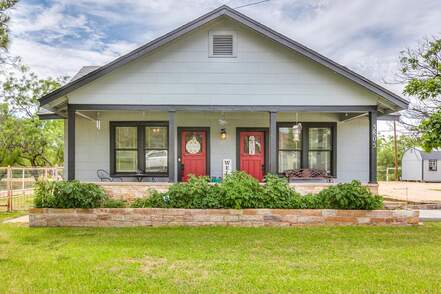 listing_243009743_image