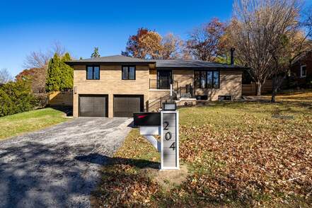 listing_255975157_image