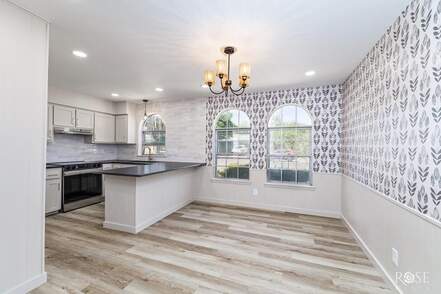 listing_245588996_image