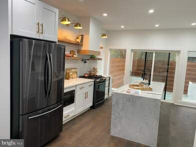 listing_263303484_image