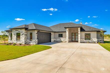listing_243849923_image