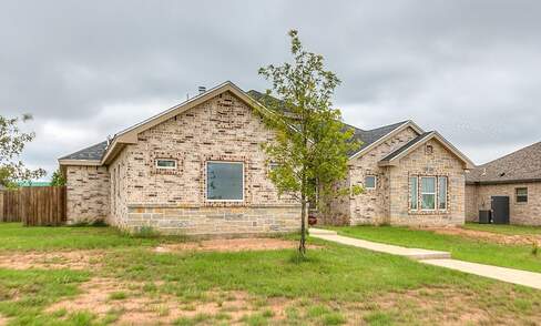 listing_246743080_image