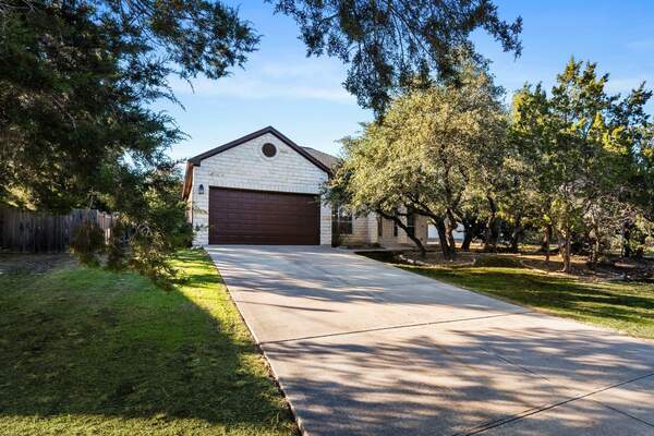 22129 Oban Dr, Spicewood