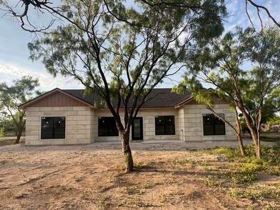 listing_245490954_image