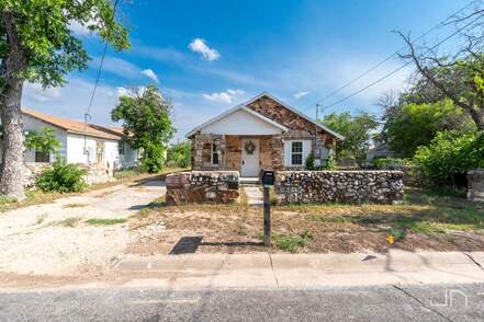 listing_243663754_image