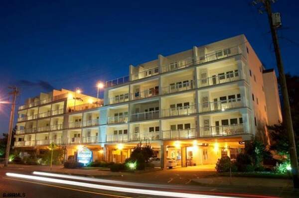820 Ocean Ave #201, Ocean City, NJ 08226