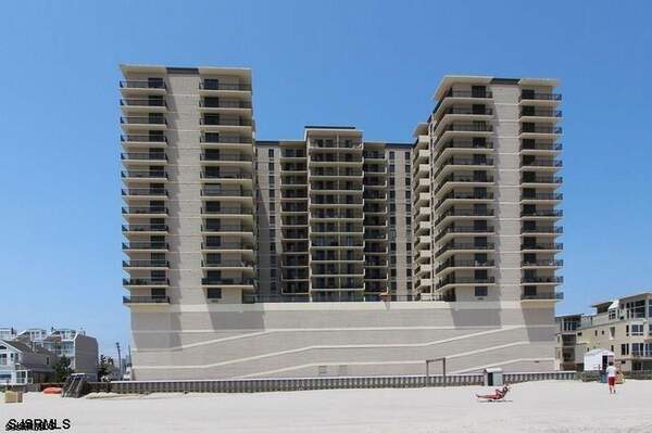 9600 Atlantic Ave #1808, Margate, NJ 08402