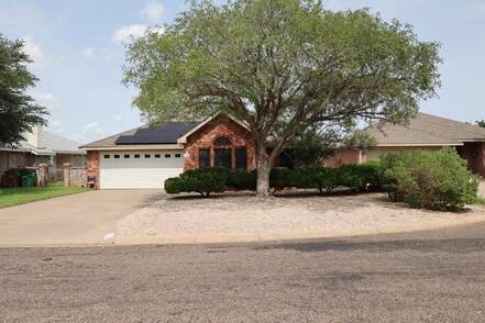 listing_243930506_image