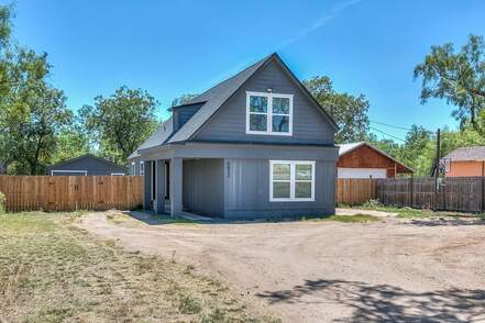 listing_246183876_image