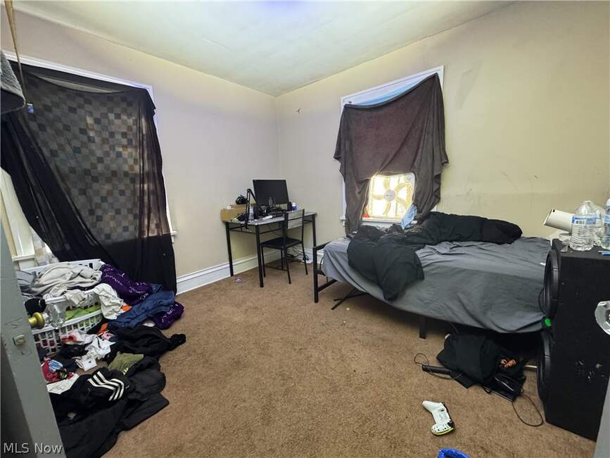 Additional bedroom at 3633 Cedarbrook Road