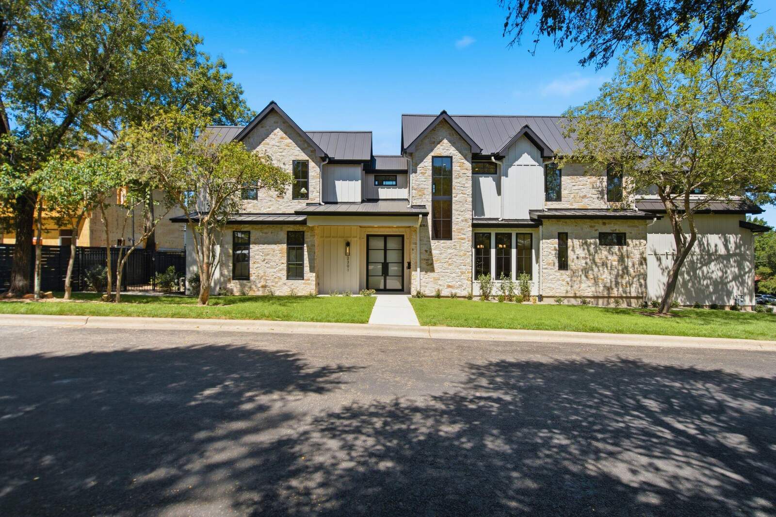 2301 Westworth Cir, Austin