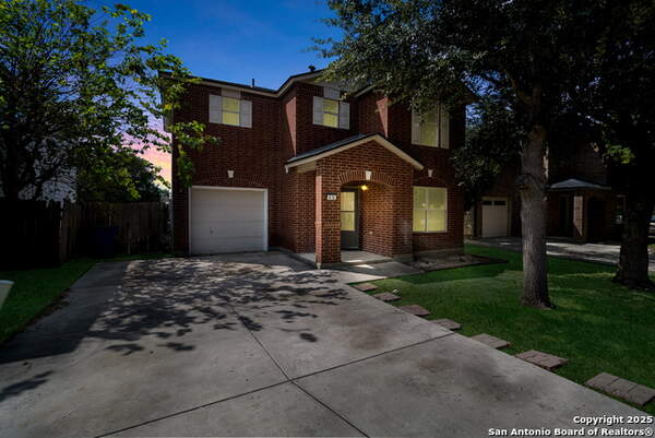 676 Cherokee, New Braunfels