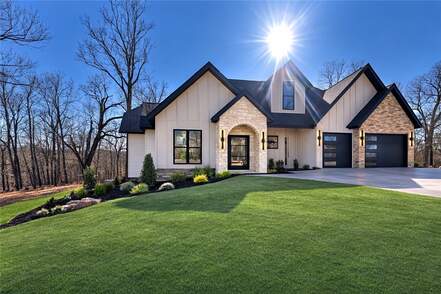 listing_261153699_image