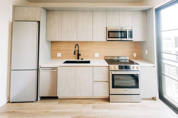 4315 S Congress Ave 506, Austin