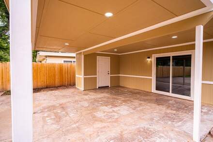 listing_246409908_image