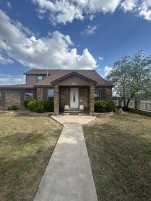 listing_244972917_image