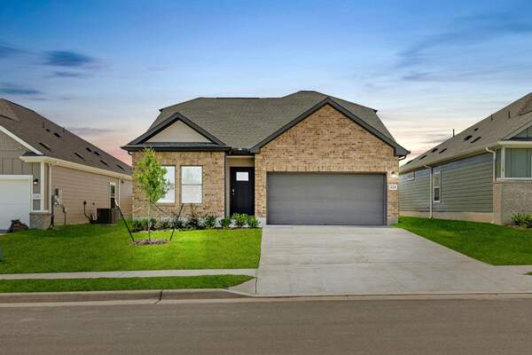 224 Lazy Lizzy Rd, Jarrell