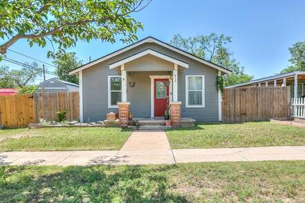 listing_246638659_image