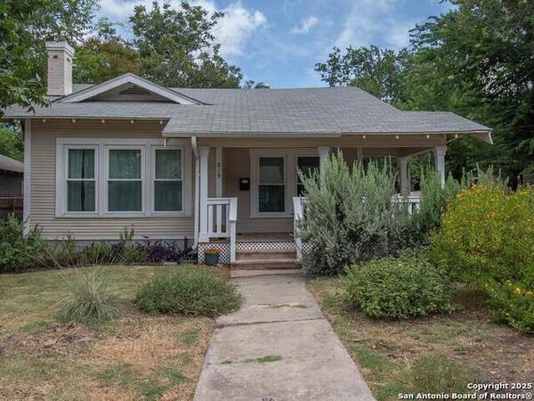 819 W Lynwood, San Antonio