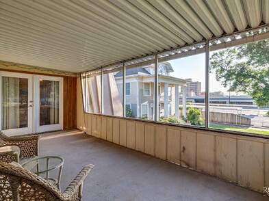 listing_244242660_image