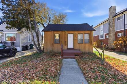 listing_256475306_image
