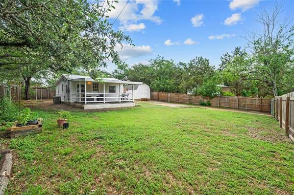 25108 Lake View Dr, Spicewood