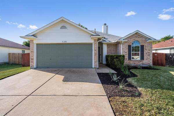 125 Sapphire Lake Dr, Kyle