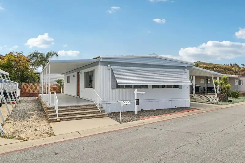 78 El Prado Ln, Oceanside