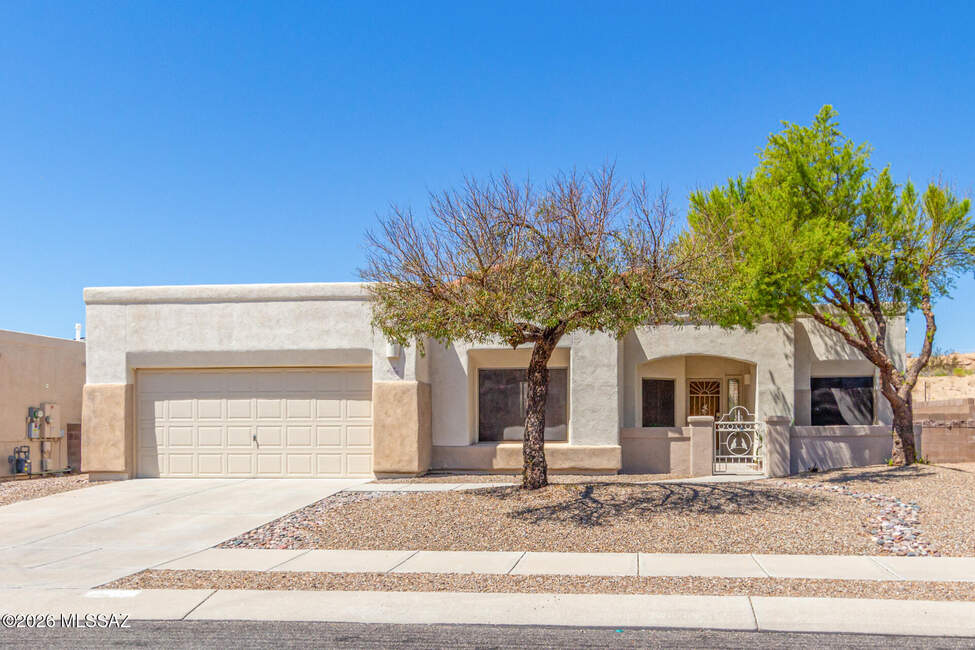 Contemporary Desert Modern Home