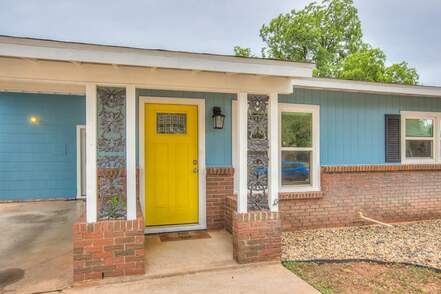listing_246972241_image