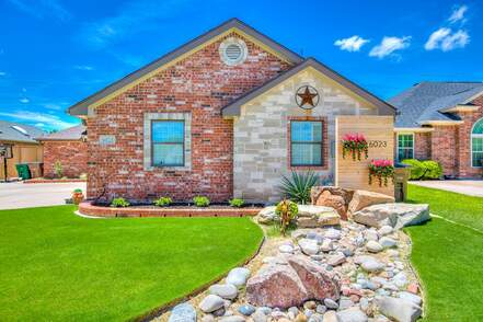 listing_246254341_image