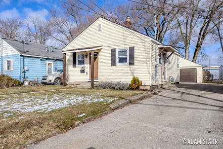 listing_260755693_image