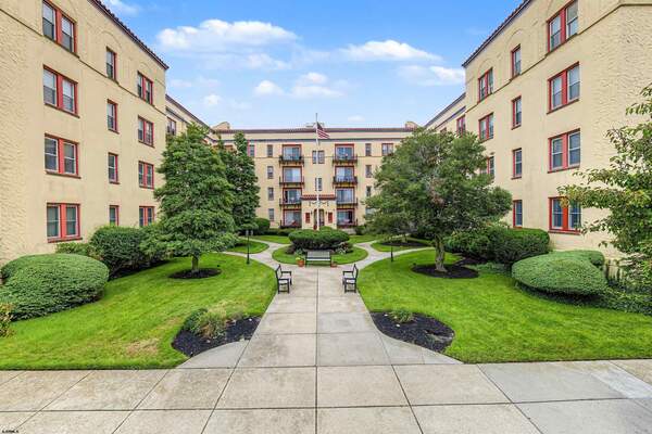 300 Ocean Ave A20, Ocean City, NJ 08226