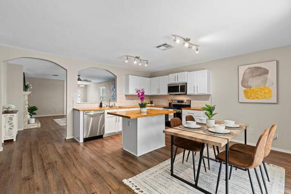 140 Madisons Cv, Buda