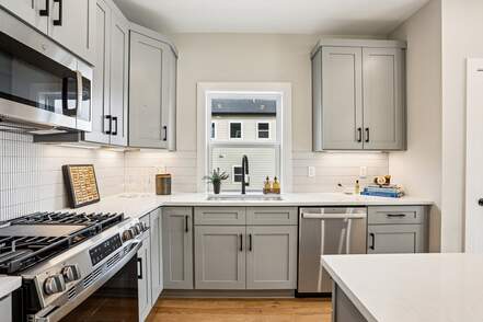 listing_263725890_image