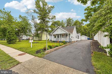 listing_267697902_image