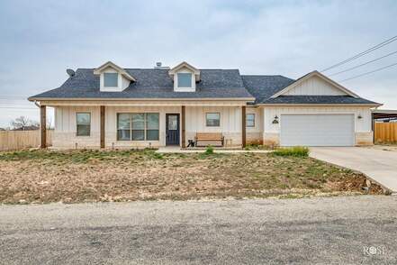 listing_243447869_image