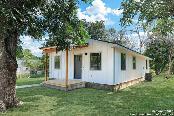 215 Washington St, Ingram