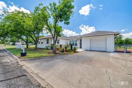 listing_245576522_image