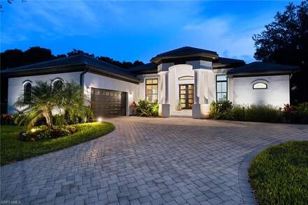listing_243833337_image