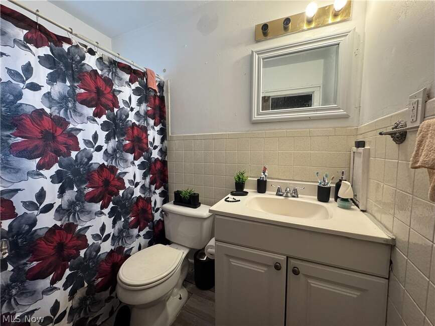 Bathroom at 3633 Cedarbrook Road