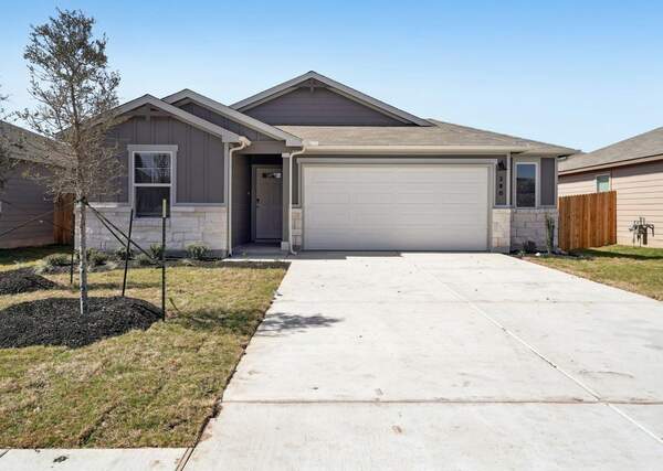 280 Fossil Dr, Kyle